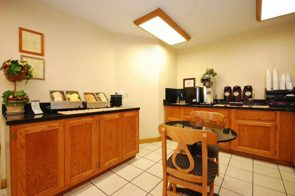 Best Western Chaffin Inn Murfreesboro Restaurant photo